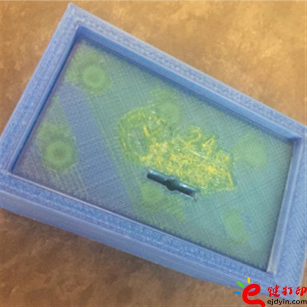 來(lái)看看金銀珠寶首飾專用的塑料3D打印保險(xiǎn)箱_最專業(yè)的3D打印服務(wù)平臺(tái)